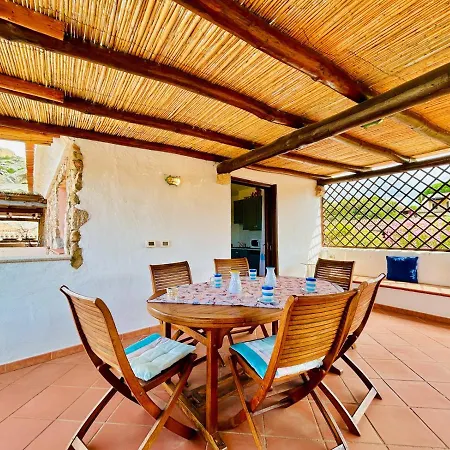 Vistamare I Pini 別荘